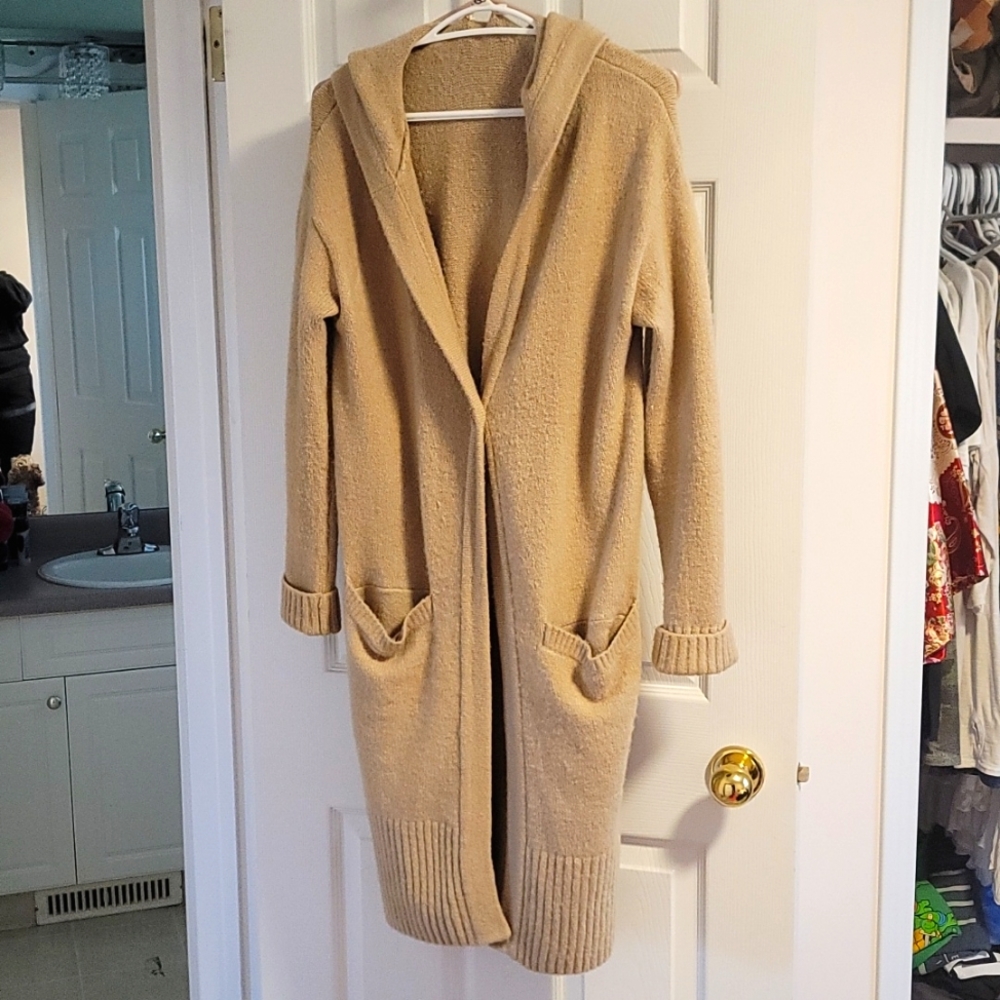 Ugg cardigan m/l